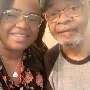 Meet your Posher, Author